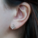 Primavera Diamonds Model Photo.webp